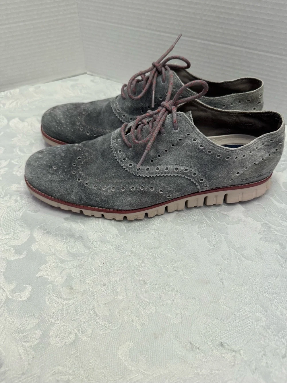 Cole Haan Men’s 10.5M Zergrand Wingtip Oxford Dress Shoe Washed Gray Suede